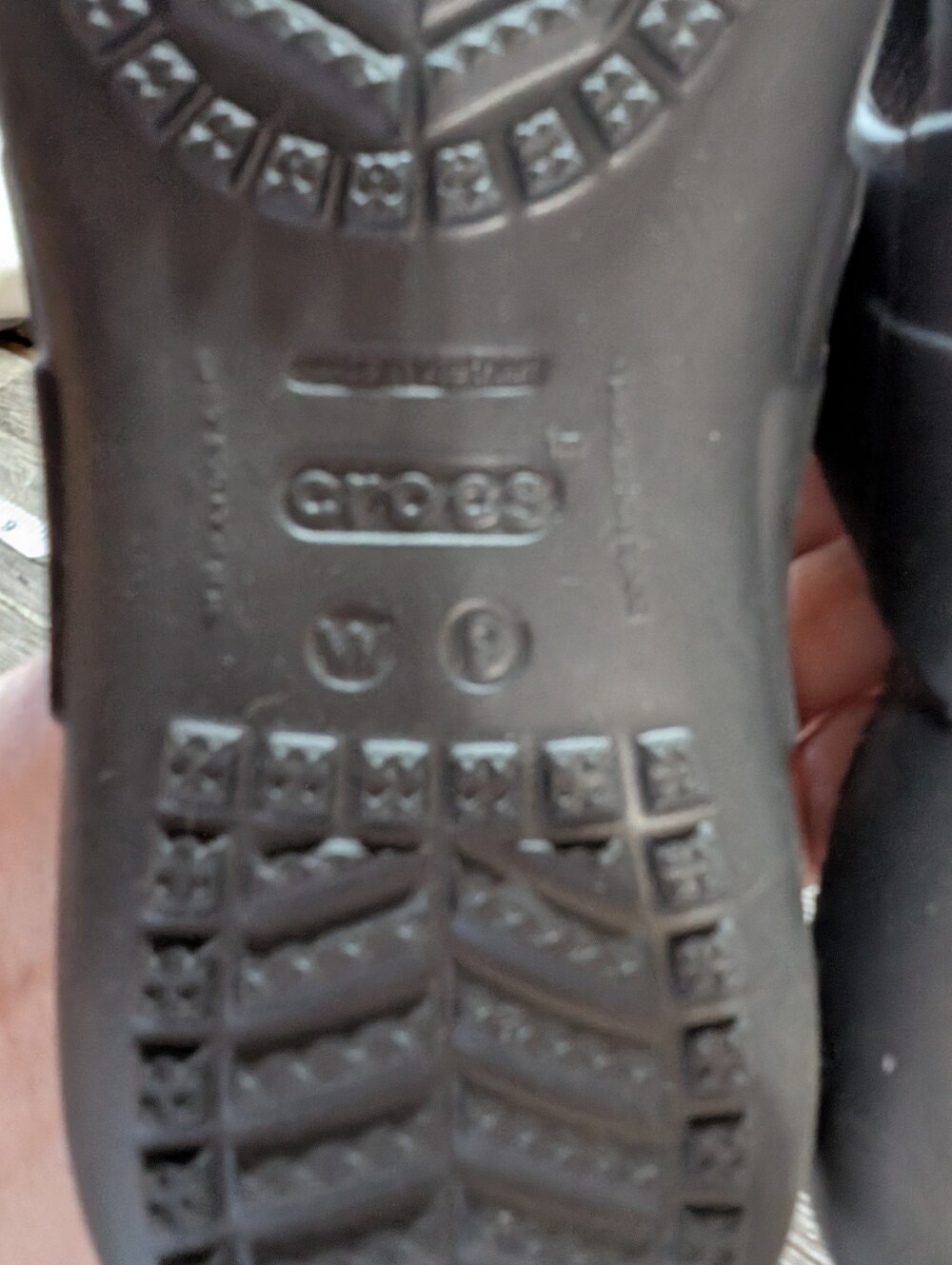 Crocs Black Flip Flops Sandals Woman's Size 9 - Picture 5 of 5